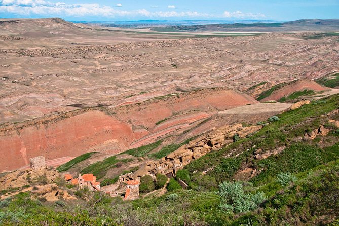 Day Trip to Garedja Caves, Sighnaghi Visit With Organic Wine Tasting and Lunch - Tour Itinerary and Schedule