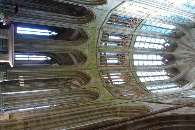 Day-Trip With Personal Guide in Mont Saint-Michel From Paris With Private Car - Booking Your Day Trip