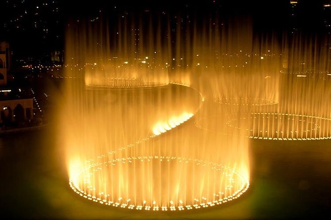 Dubai: Fountain Show and Burj Lake Ride by Traditional Boat - Booking Information