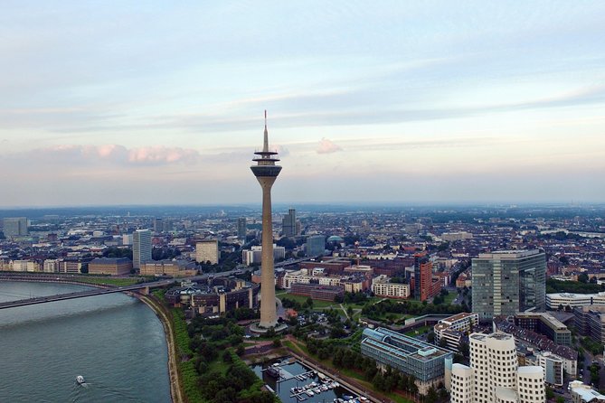 Düsseldorf Old Town - Private Guided Tour - Meeting and Pickup