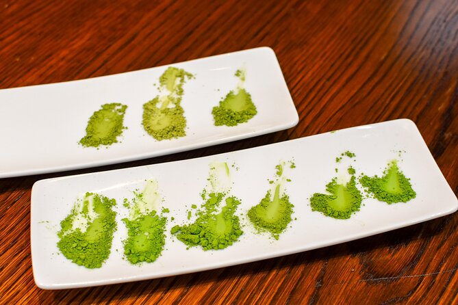 【NEW】Matcha Making Experience and Matcha Comparison in Tokyo - Matcha Making Process