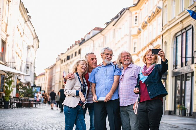 Enchanting Český Krumlov Walking Tour: Echoes of the Past - Traveler Reviews and Ratings