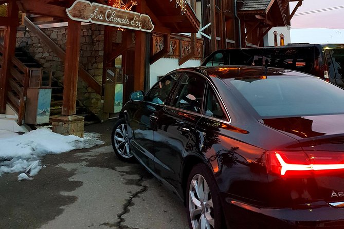 Excellecar Private Driver - Stations & Airports Transfers - Booking and Confirmation