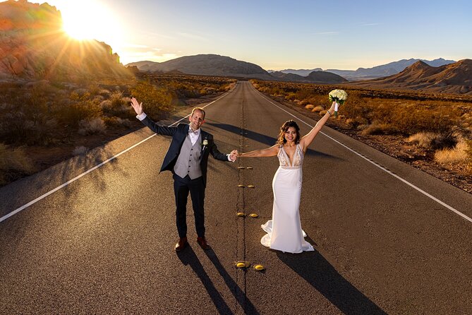Fire Rock Wedding at Redstone Dune Trails - Location and Setting