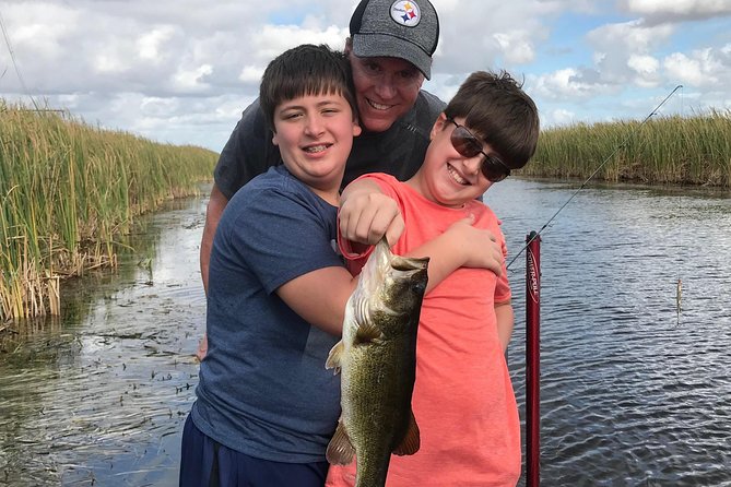 Florida Everglades Fishing Charter Near Fort Lauderdale - Accessibility and Participation