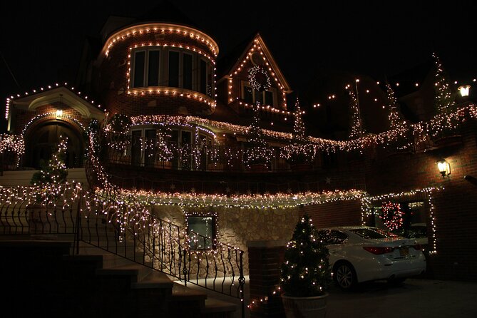 French Christmas Tour in Brooklyn - About the Tour Operator