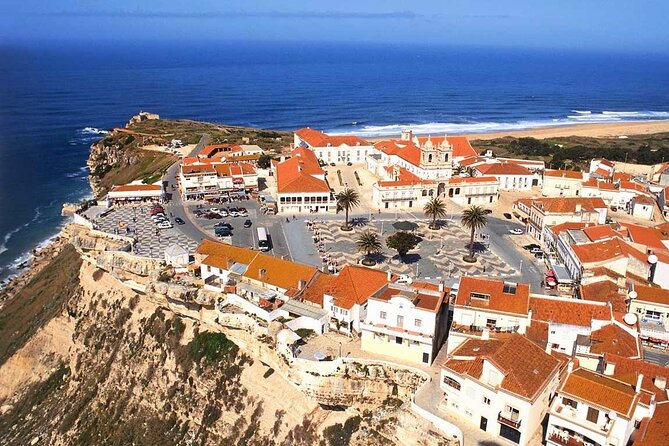 From Lisbon: Fátima, Batalha, Nazaré & Óbidos Full-Day Private Tour - Destination: Óbidos