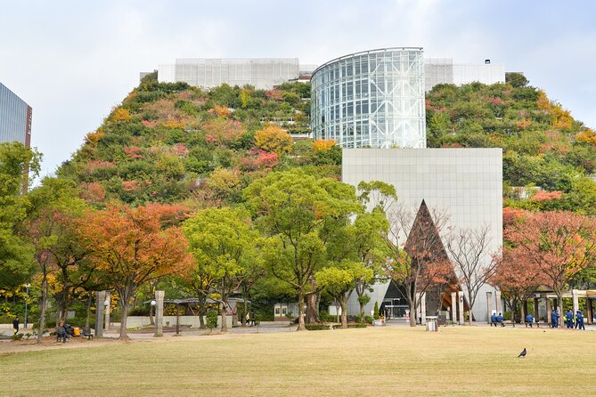 Full Day Private Shore Tour in Fukuoka From Fukuoka Cruise Port - Experiencing the Citys Vibrant Nightlife