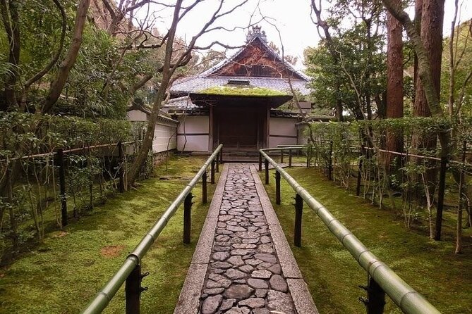 Full Day Private Walking Day Tour in Kyoto With Tea - Exploring Daitokuji Temple Complex