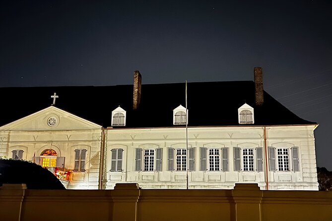 Ghosts of the French Quarter Walking Tour in New Orleans - Exploring the Haunted History of the French Quarter