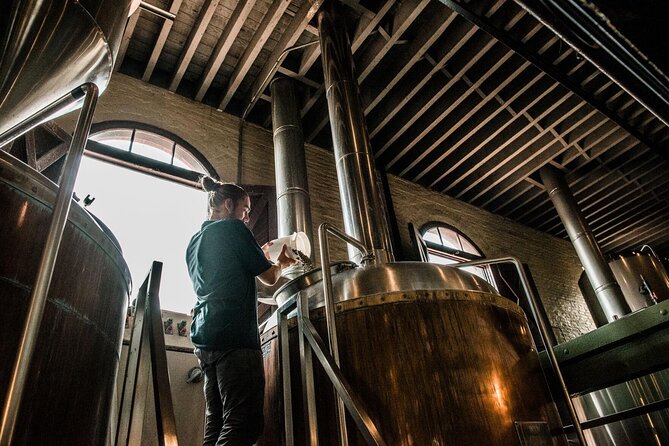 Guided Brewery Walking Tour in Lancaster City - Exploring Lancaster City