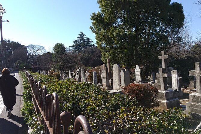Guided History & Nature Exploration in the Yokohama Hill Area - Appreciating the Traditional Japanese Architecture