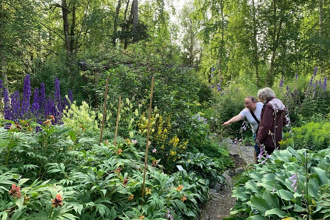 Guided Tour of the Alaska Botanical Garden - What to Expect