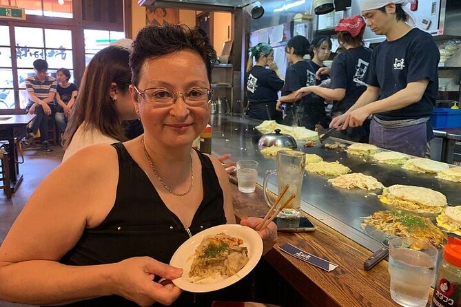 Hiroshima 6hr Private Guided Tour & Food Tasting With Concierge - Meeting and Pickup