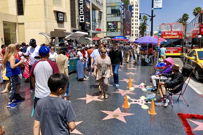 Hollywood Star Tour - Exploring the Hollywood Walk of Fame