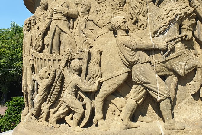 Inspirational Freedom Walking Tour in The Hague - Exploring Historical Landmarks