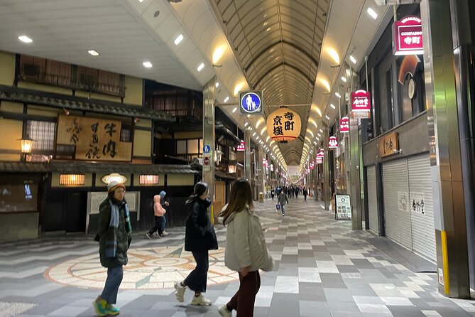 Kyoto Higashiyama Night Cycling Tour - Highlights of the Kyoto Higashiyama Night Cycling Tour