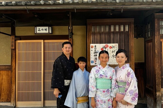 Kyoto Must-Visit Highlights: Private Car Tour - Accessibility and Participation