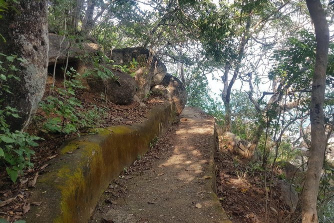 La Roqueta Island Hiking Snorkeling & Beach Brake Lunch & Drink - Refreshing Drinks Included