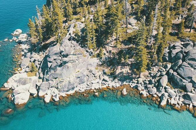 Lake Tahoe Luxury Pontoon Boat Rental Captain Cost Not Included - Included Accessories and Accessibility