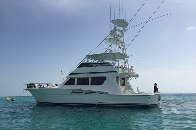Largest Party Yacht VIP in Cancun up to 25 Persons / 25P2 - Accessibility Features