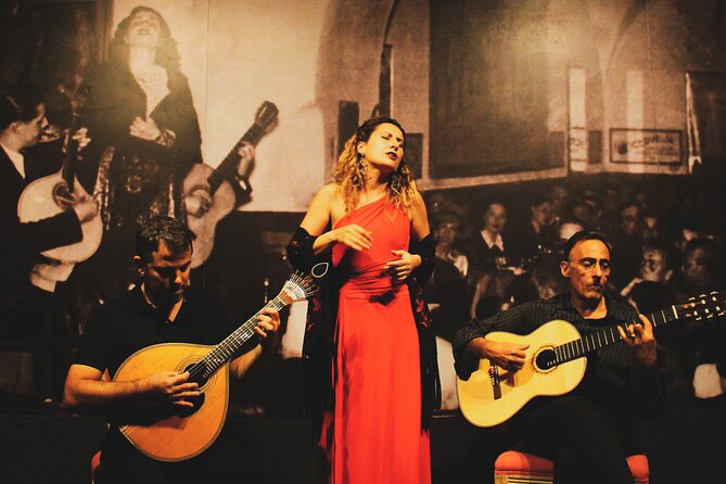 Lisbon Night Tour With Fado Show and 3-Course Portuguese Dinner - Authentic Cultural Experience