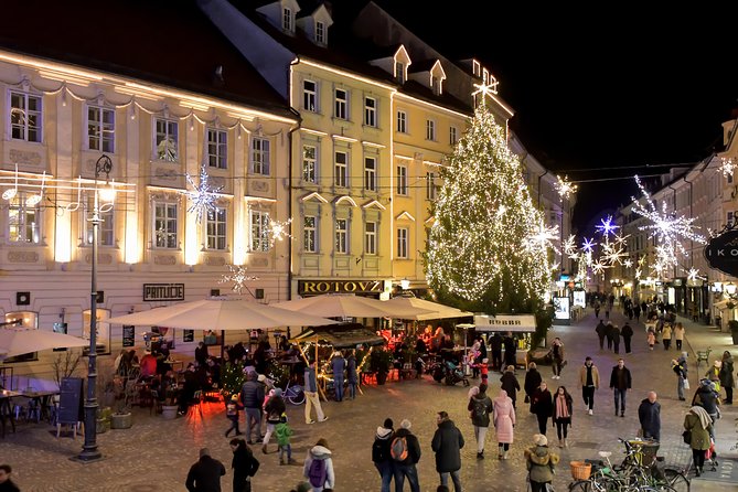Ljubljana Festively Decorated Walking Tour - Mulled Wine and Local Delights