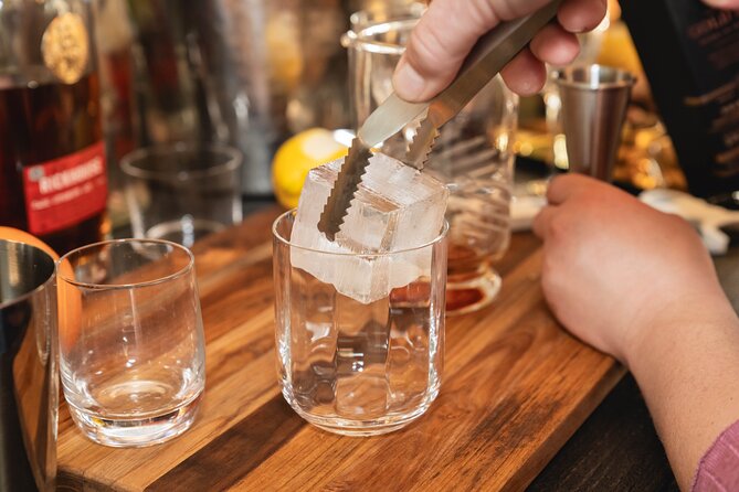 Local Distillery Cocktail Class: Skyline Views and City History - An Unforgettable Cocktail Journey