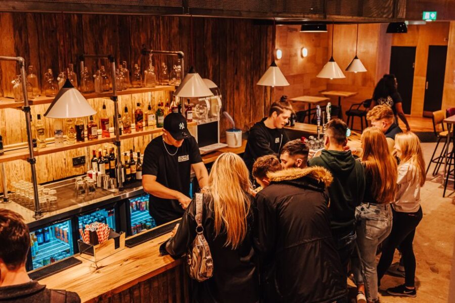 London: Urban Axe Throwing Experience Oxford Circus