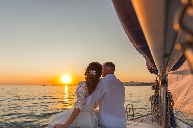 Luxury Diamond Head Sunset Sail Review - Meeting Point and Logistics for a Seamless Experience