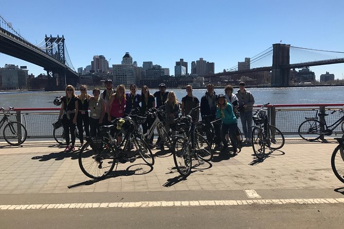 Manhattan and Brooklyn Bridge Bicycle Tour - Getting to the Meeting Point