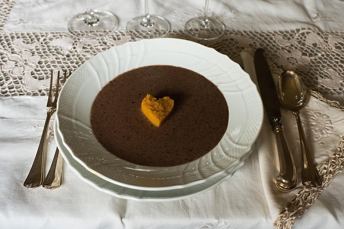 Market Tour and Lunch or Dinner at a Locals Home in Pavia - Local Culture and Traditions