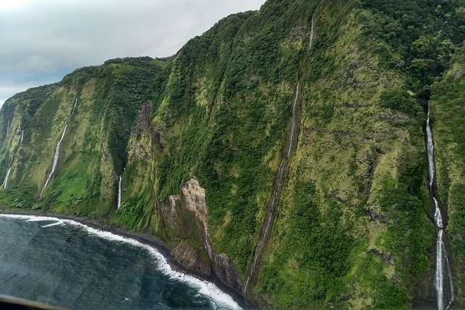 Maui *PRIVATE* Air Tour: Aquamarine & Emerald Dream: (2-5 People) - Customer Reviews and Ratings