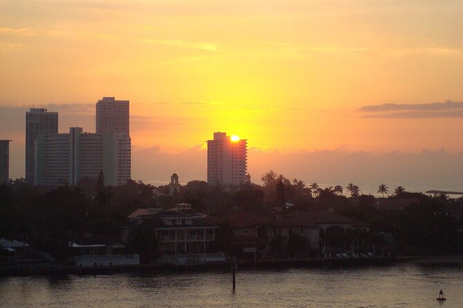 Miami: 75 Minute Sunset Boat Tour and Sightseeing - Pricing and Booking Information