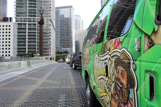 Miami City Tour - per Guide, Small Group, Includes Pickup - Exploring Wynwood Murals