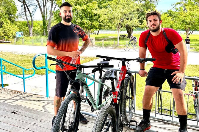 Miami Mountain Biking in Virginia Key Trails - Discovering Local Wildlife and Flora
