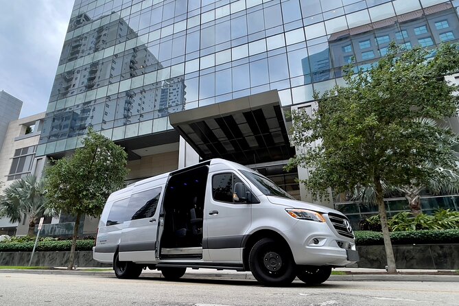Miami Private Tour Departure Transfer Port VIP Sprinter - 305MIABUS - Sum Up
