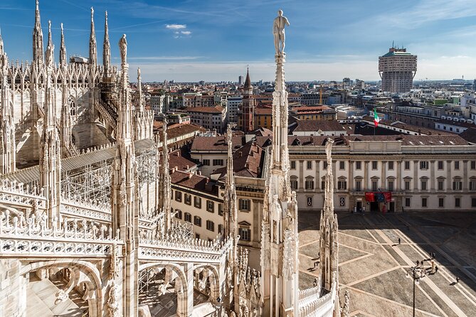 Milan Tour Old Town, Sforza Castle, Duomo, Galleria Vittorio - Meeting Point and Logistics