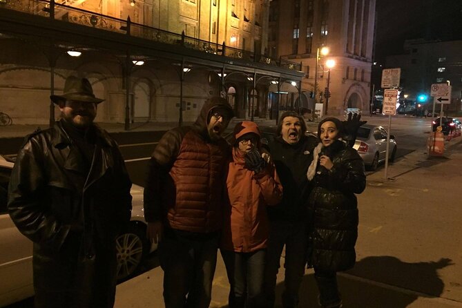 Milwaukee Downtown Ghost Tour - The Shadow of City Hall - Booking Information