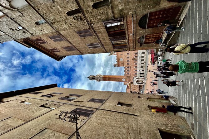 Mysterious Siena City Bike Tour - Cycling Through Narrow Streets