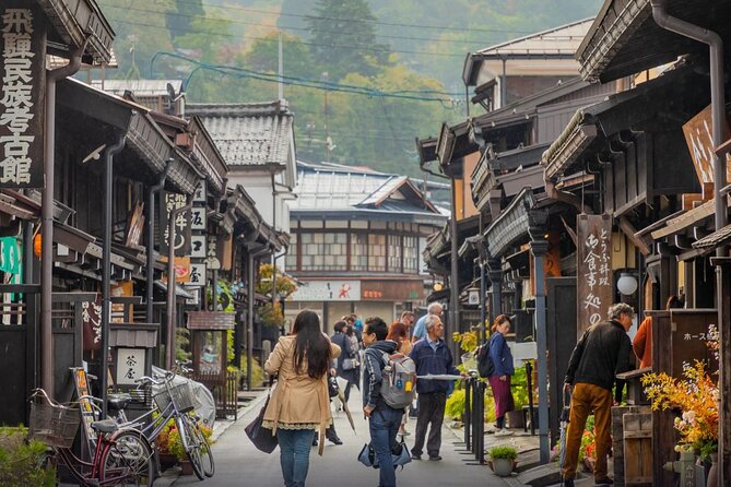 Nagoya to Hida Takayama & Shirakawago World Heritage Day Tour - Scenic Highlights of Hida Takayama