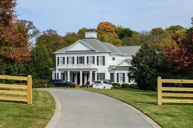 Nashville Homes of the Stars Narrated Bus Tour With 30+ Celebrity Homes - Celebrity Homes Spotlighted on the Tour