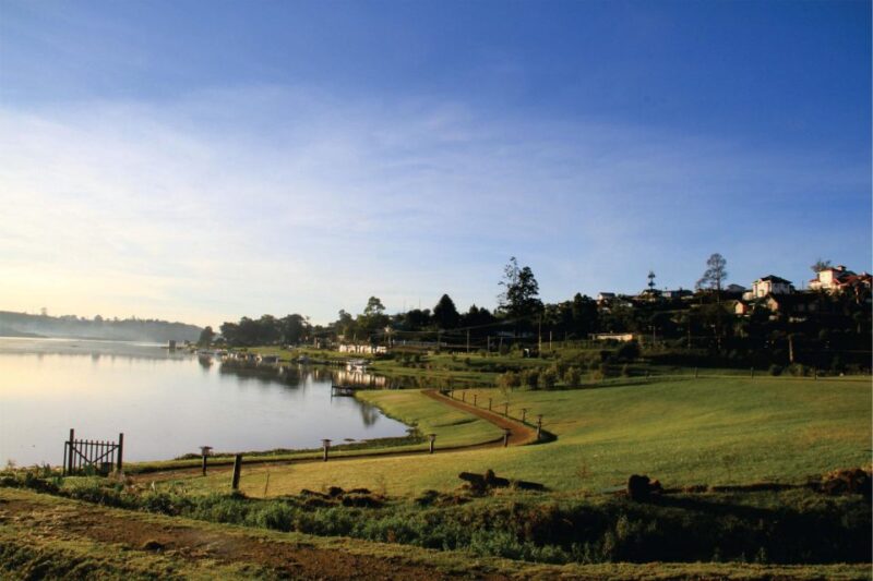 Nuwara Eliya: Sri Lanka Hill Country Day Trip From Kandy - Gregory Lake and Boat Safari