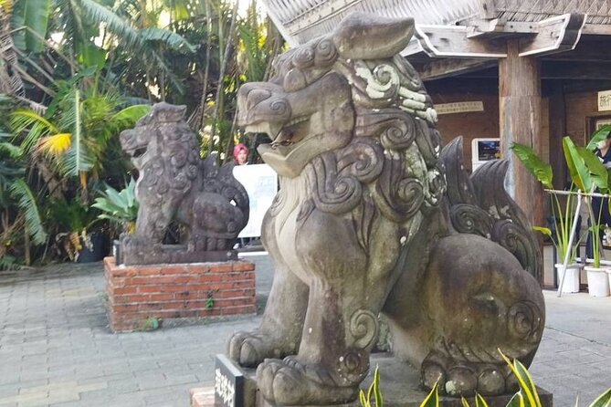 Okinawa Sightseeing Bus Tour - Tropical Dream Center