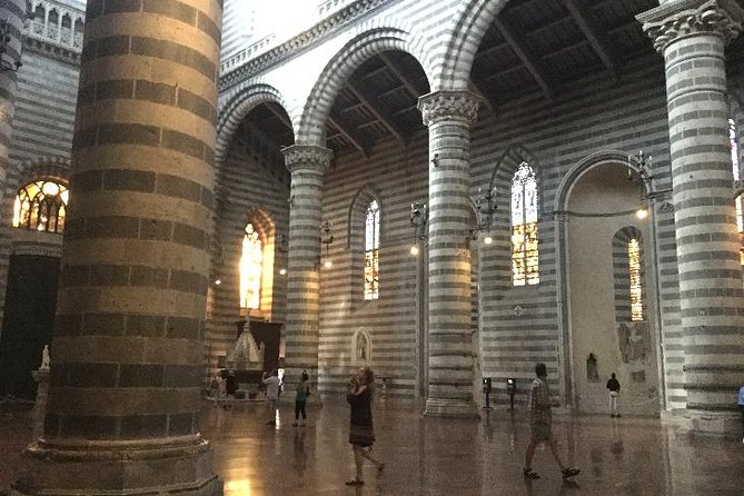 Orvieto and Civita Di Bagnoregio With Driver Private Day Trip From Rome by Car - Exploring Orvieto