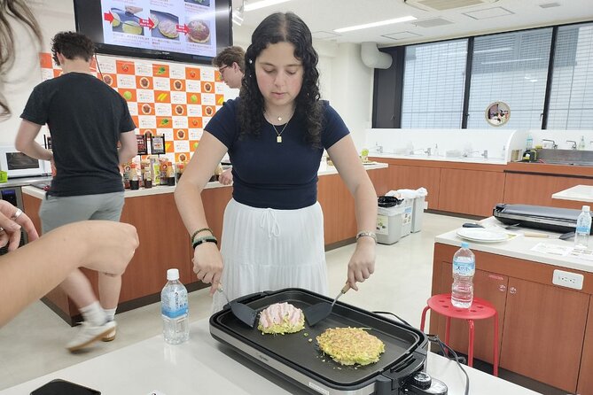 Osaka Takoyaki Okonomi Experience Tour&Cooking Class - Indulging in Premium Teppanyaki