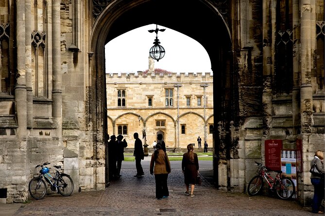 Oxford Scavenger Hunt and Highlights Self-Guided Tour - Booking and Cancellation Policy