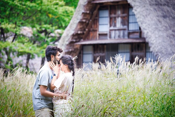 Photoshoot in Shirakawago/Takayama by Professional Photographer - Transportation and Pickup Arrangements