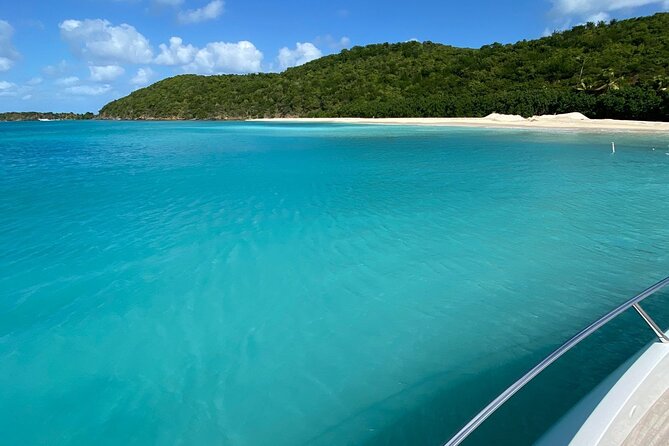 Private 30 Boat Charter for up to 6 Passengers to Icacos Island - What to Expect