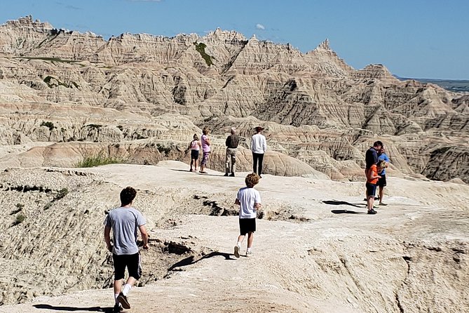 Private 5 Hour Badlands Tour With Local Experts - Booking Information and Cancellation Policy